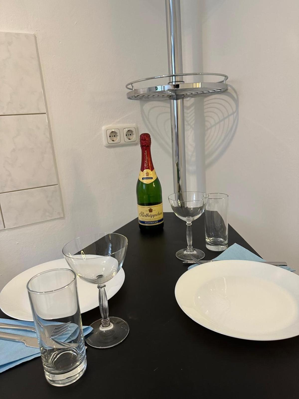 Hotel-Pension Asta Monachium Zewnętrze zdjęcie